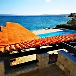 House Bellavista With Hot Pool Apartman *