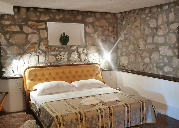 Lejlighed House Bellavista With Hot Pool Trogir