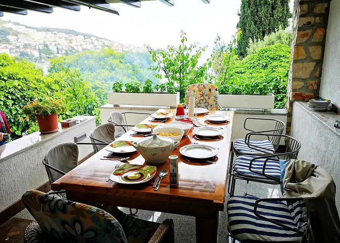 Lejlighed House Bellavista With Hot Pool Trogir