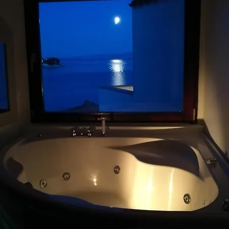 House Bellavista With Hot Pool Appartement