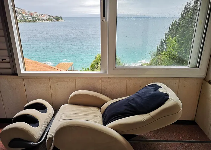 House Bellavista With Hot Pool Apartment *