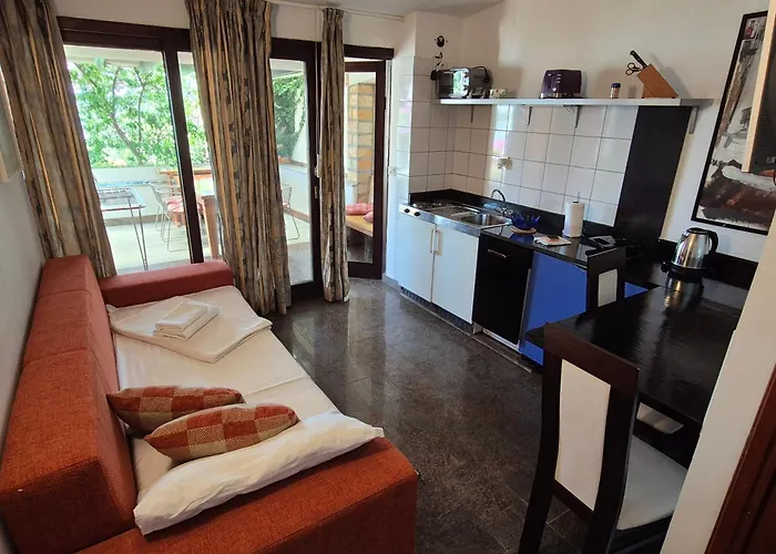 House Bellavista With Hot Pool Apartment