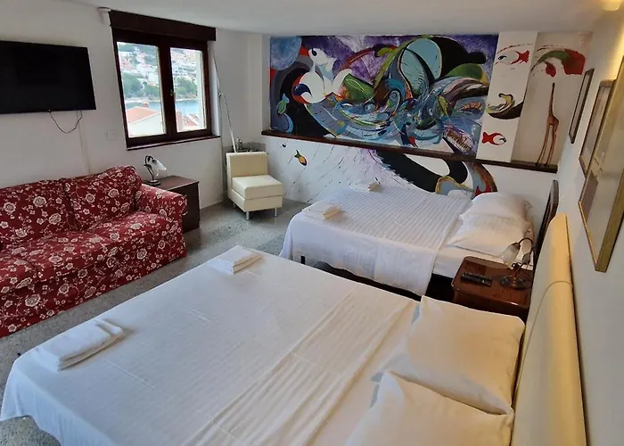 House Bellavista With Hot Pool Apartment Trogir