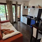 House Bellavista With Hot Pool Appartement