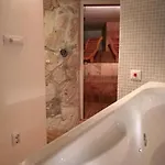 House Bellavista With Hot Pool Appartement